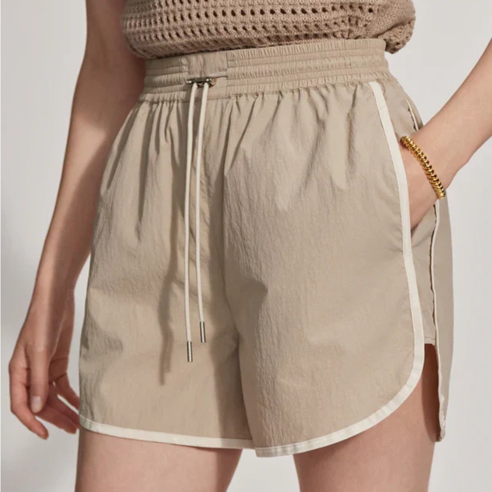 Varley - Harmon High Rise Short 2.0 - Cashmere Stone
